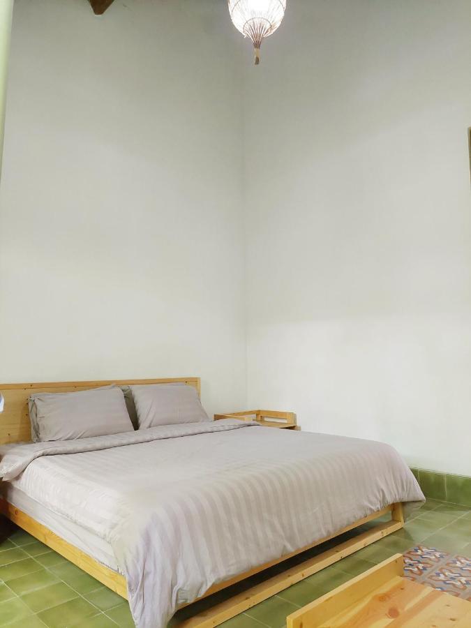 Komoreya Guesthouse Kejayan Bagian luar foto